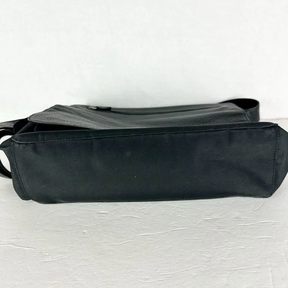 Fossil Leather Messenger Laptop Bag Black Business Office Commute Travel 8843